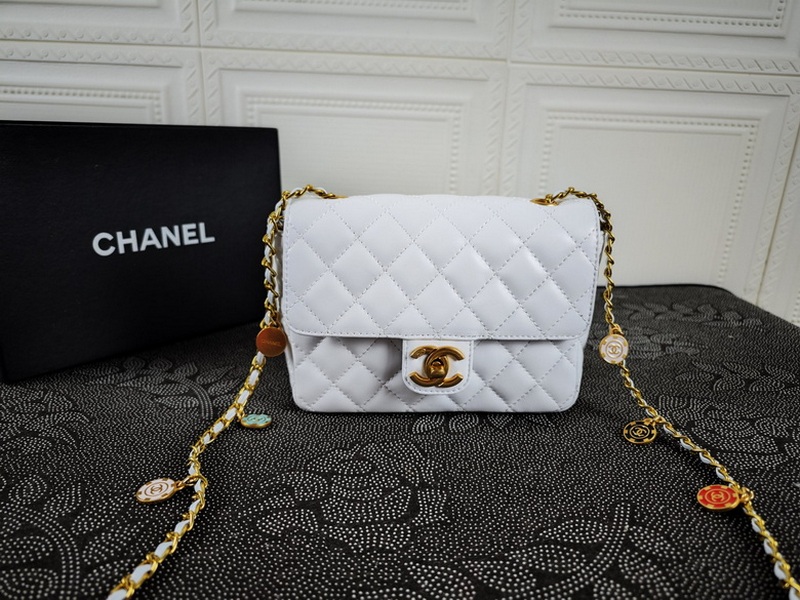 Chanel Handbags 892